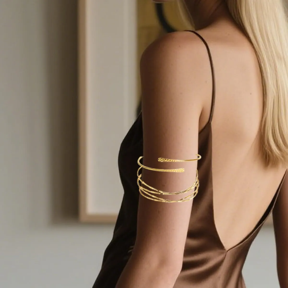 2Pcs Gold Arm Cuffs Jewelry Arm Bracelet Upper Arm for Women, Open Adjustable Armband