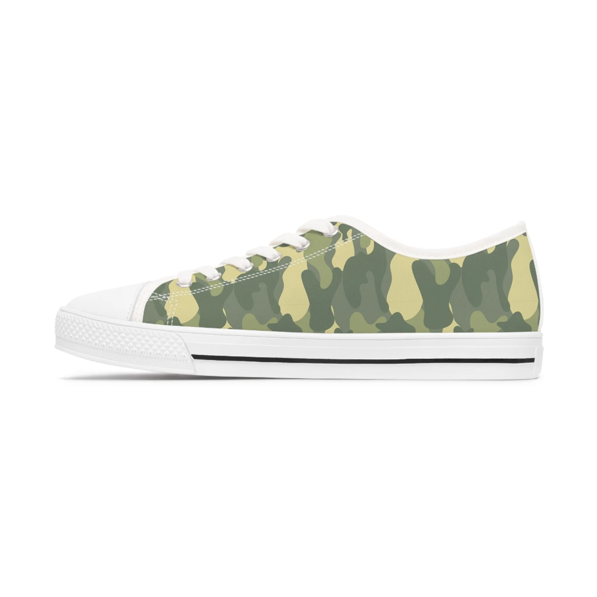 Camo no 4  Women's Low Top Sneakers
