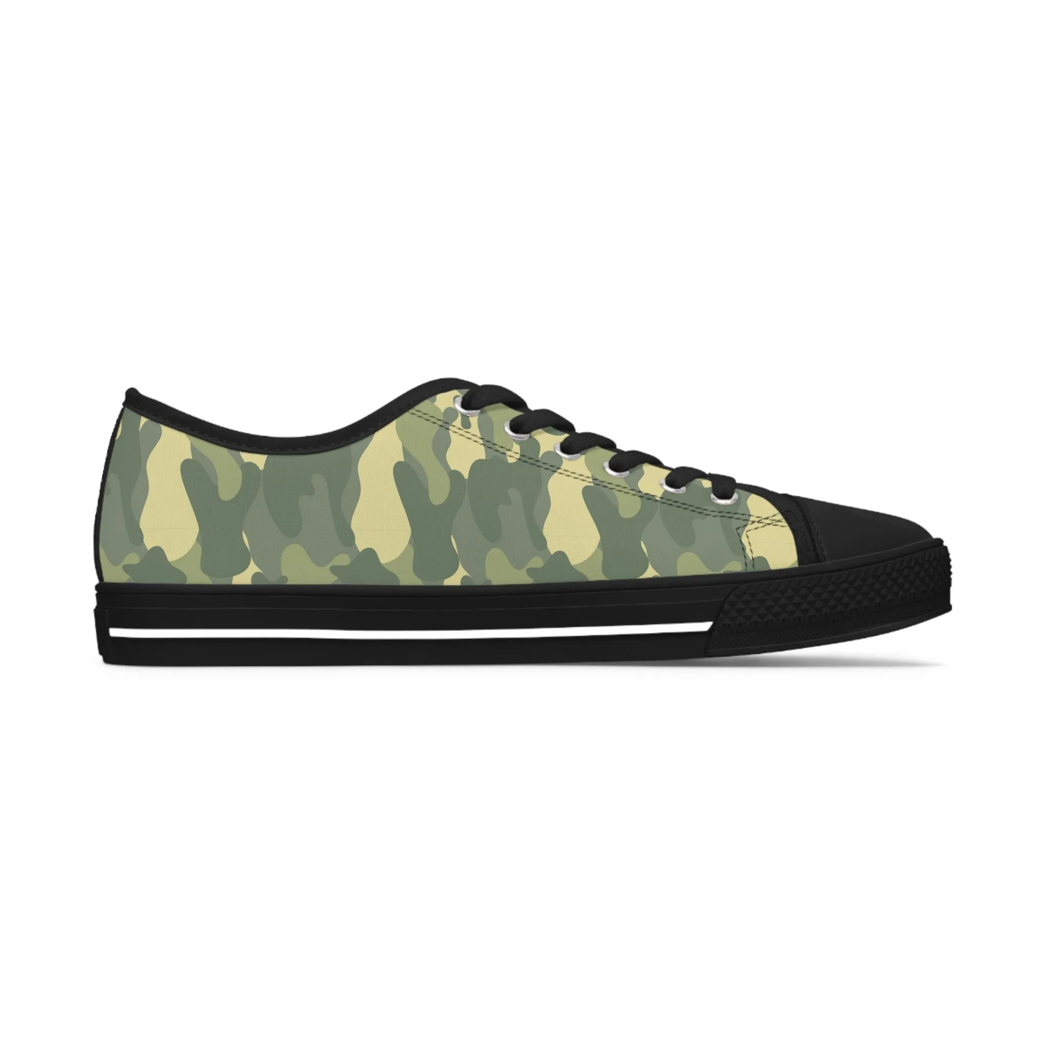 Camo no 4  Women's Low Top Sneakers