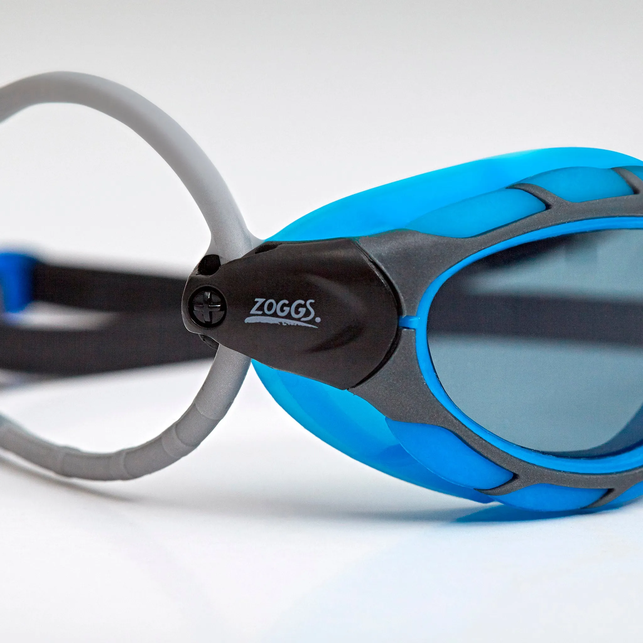 Zoggs Predator Goggles Regular Profile Fit Tinted Lenses